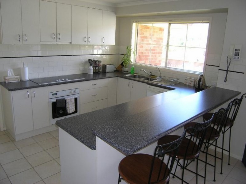 23 Norman Court, Bright VIC 3741