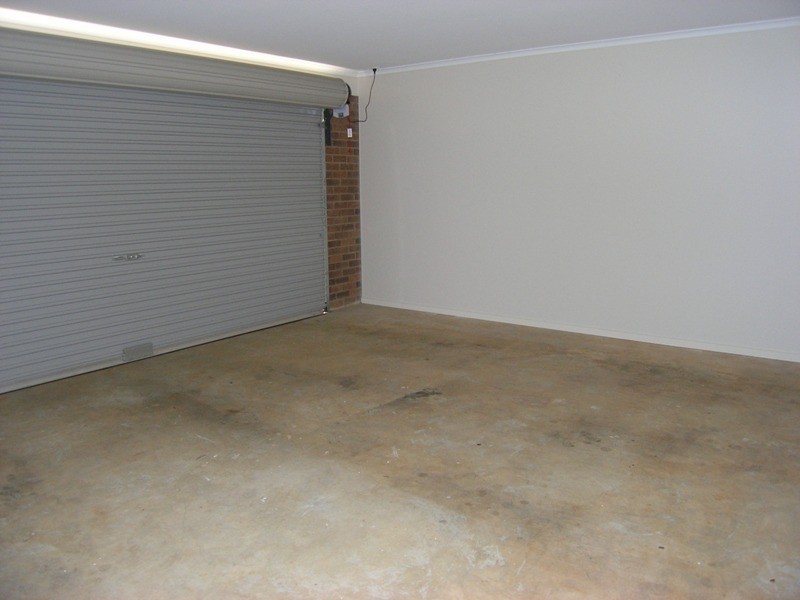 15 Kilfinan Cres, Bright VIC 3741