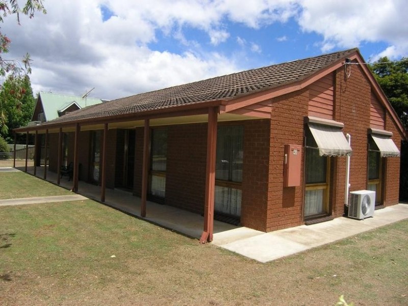46 Mountbatten Avenue, Bright VIC 3741