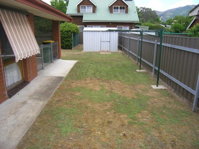 46 Mountbatten Avenue, Bright VIC 3741