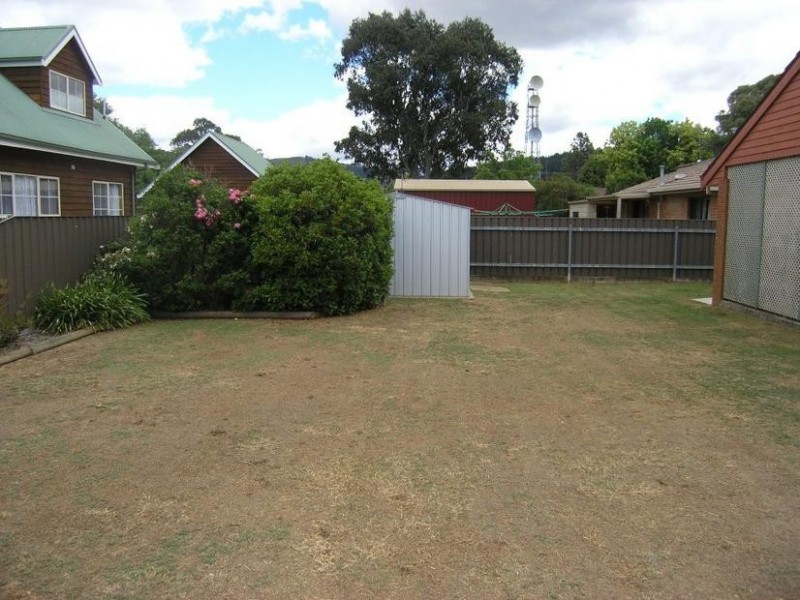 46 Mountbatten Avenue, Bright VIC 3741