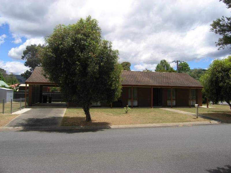 46 Mountbatten Avenue, Bright VIC 3741