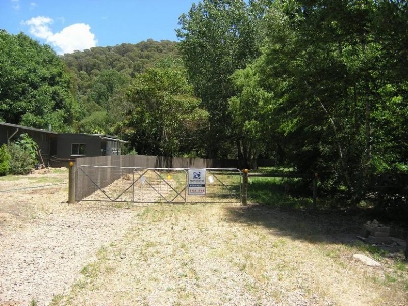 190 Great Alpine Road, Harrietville VIC 3741