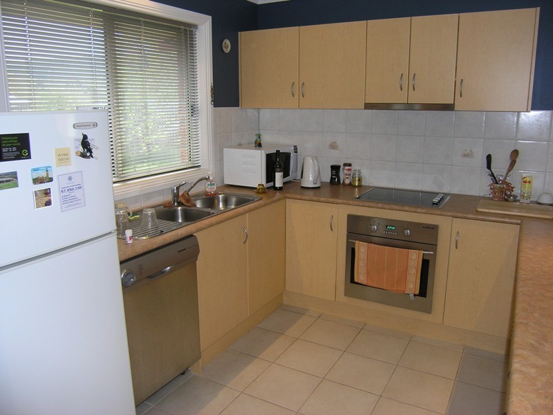 9 Hawthorn Lane, Bright VIC 3741