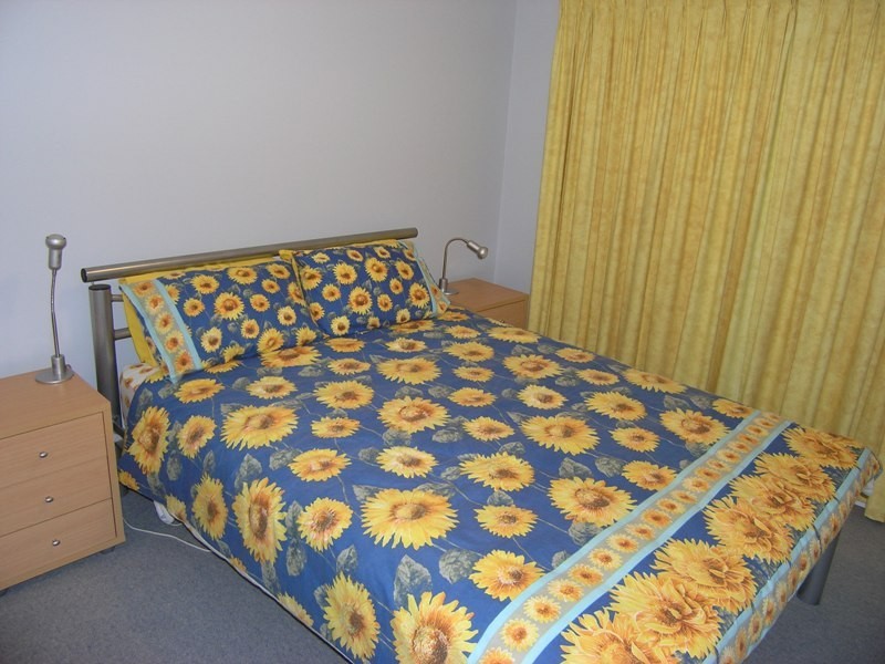 9 Hawthorn Lane, Bright VIC 3741