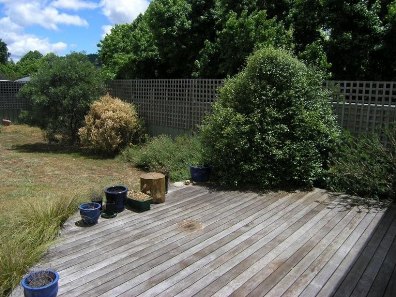 9 Hawthorn Lane, Bright VIC 3741