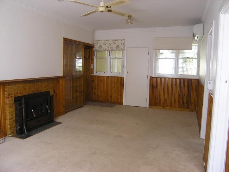 10 Delany Ave, Bright VIC 3741