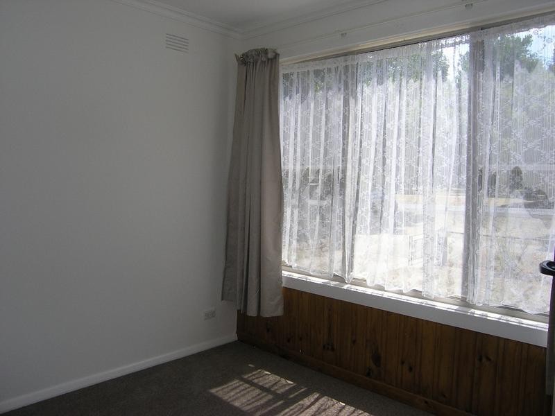 10 Delany Ave, Bright VIC 3741