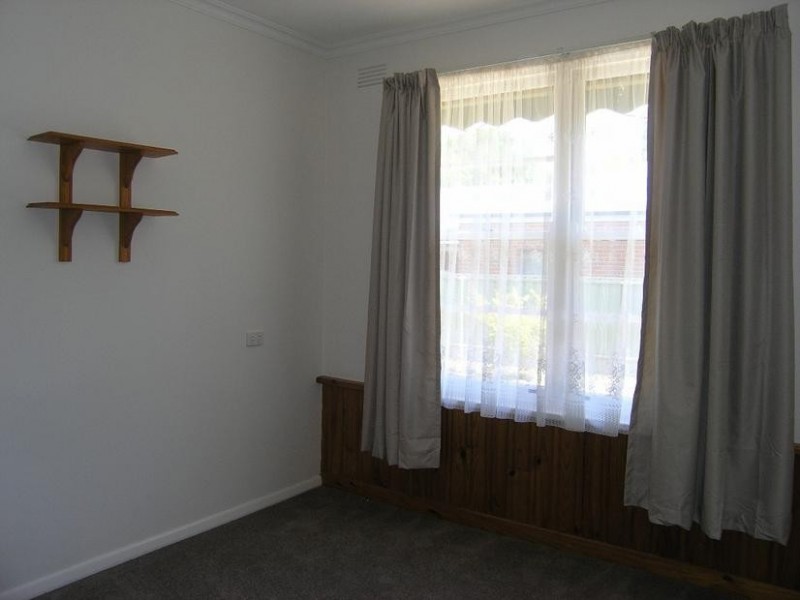 10 Delany Ave, Bright VIC 3741