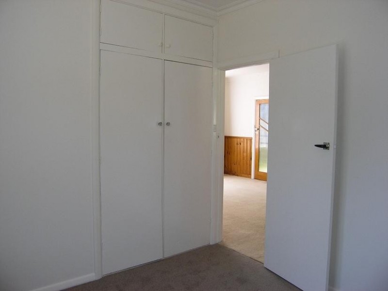 10 Delany Ave, Bright VIC 3741