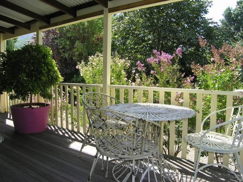 2179 Great Alpine Road, Harrietville VIC 3741