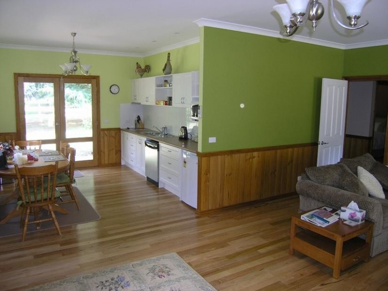 2179 Great Alpine Road, Harrietville VIC 3741