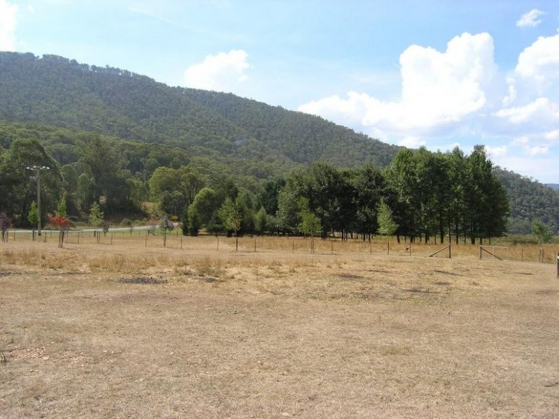 2179 Great Alpine Road, Harrietville VIC 3741