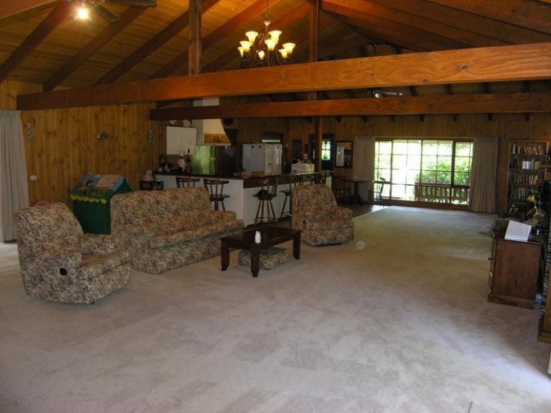 79 Williams Road, Wandiligong VIC 3744