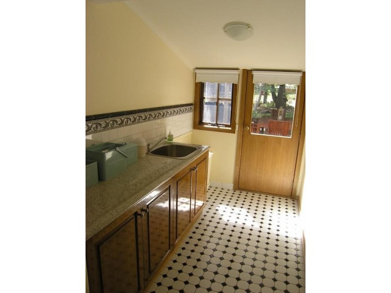 79 Williams Road, Wandiligong VIC 3744