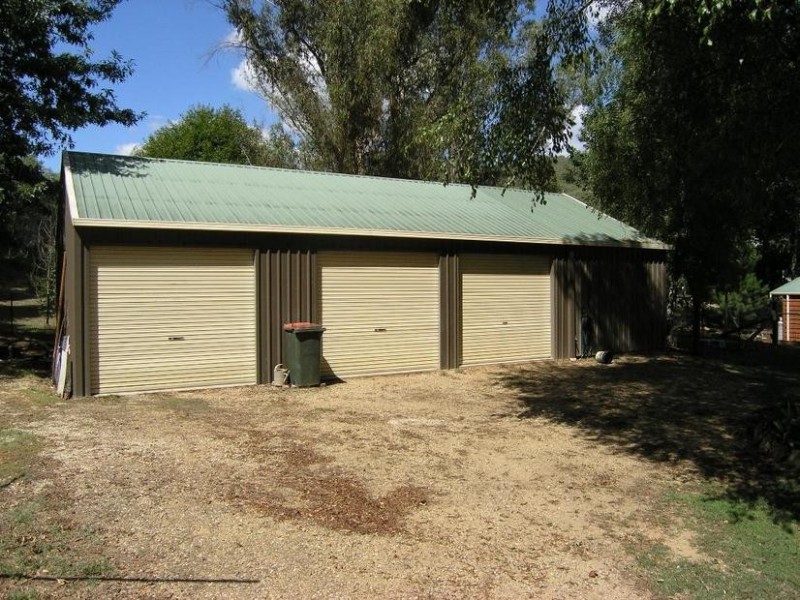 79 Williams Road, Wandiligong VIC 3744