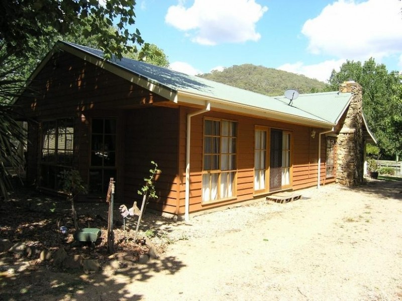 79 Williams Road, Wandiligong VIC 3744