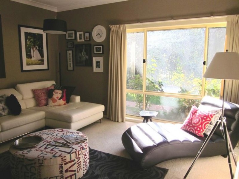 23 Ashwood Ave, Bright VIC 3741