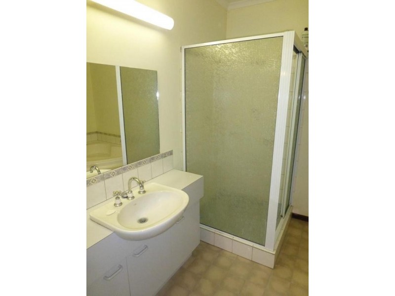 120 Centenary Avenue, Wandiligong VIC 3744