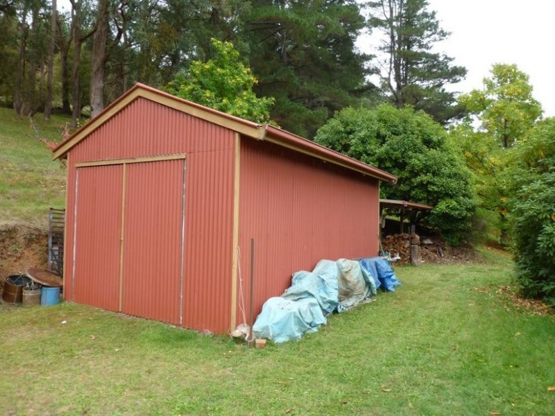 120 Centenary Avenue, Wandiligong VIC 3744