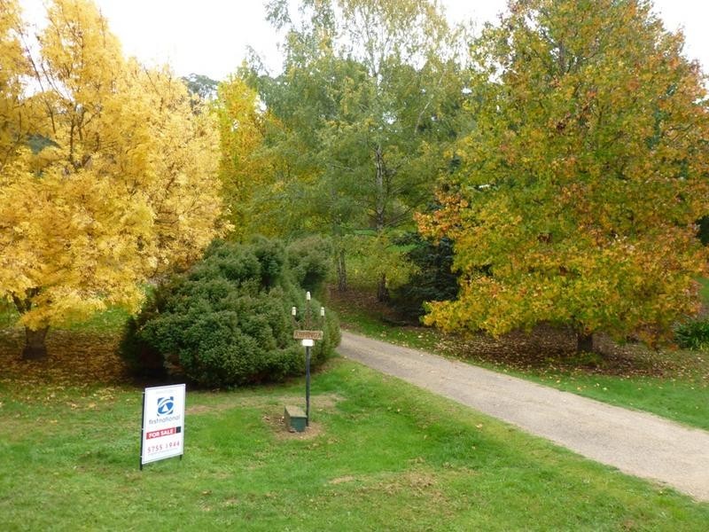 120 Centenary Avenue, Wandiligong VIC 3744