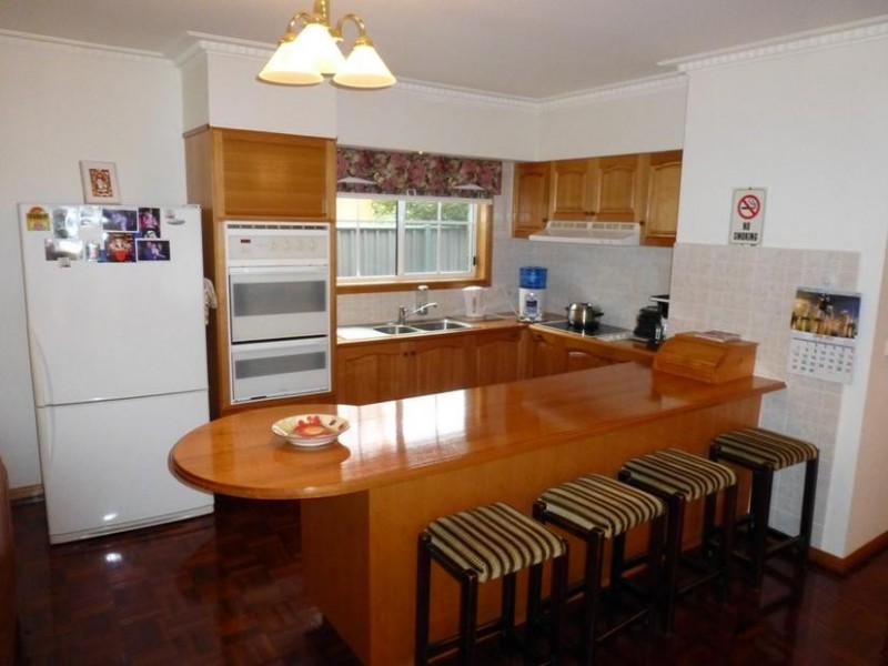 20 Showers Avenue, Bright VIC 3741