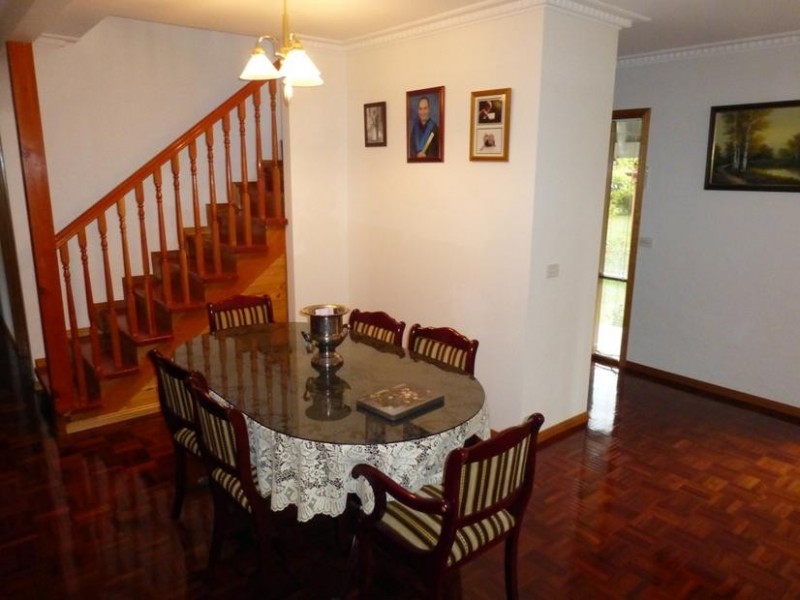 20 Showers Avenue, Bright VIC 3741