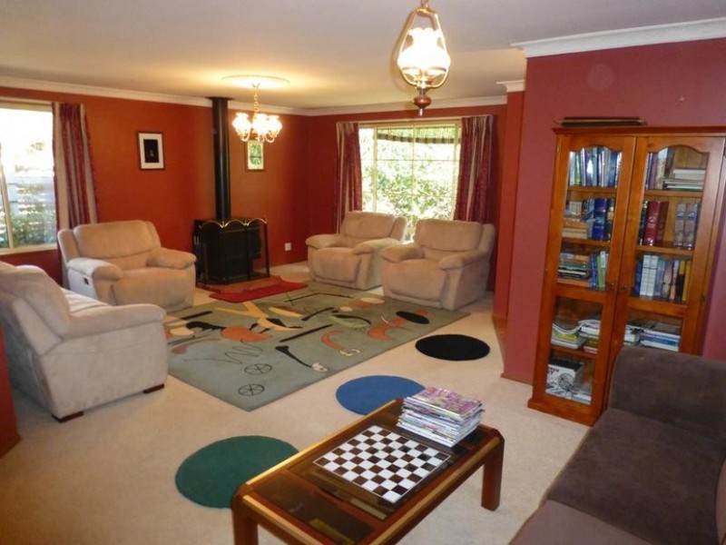 12 Mount Porepunkah Road, Bright VIC 3741