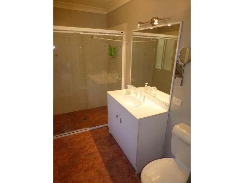 12 Mount Porepunkah Road, Bright VIC 3741