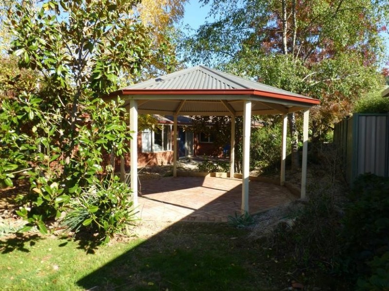 12 Mount Porepunkah Road, Bright VIC 3741