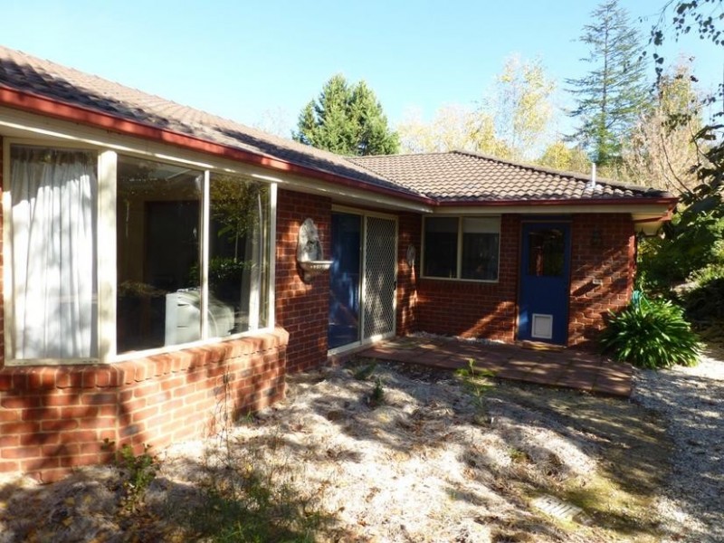 12 Mount Porepunkah Road, Bright VIC 3741