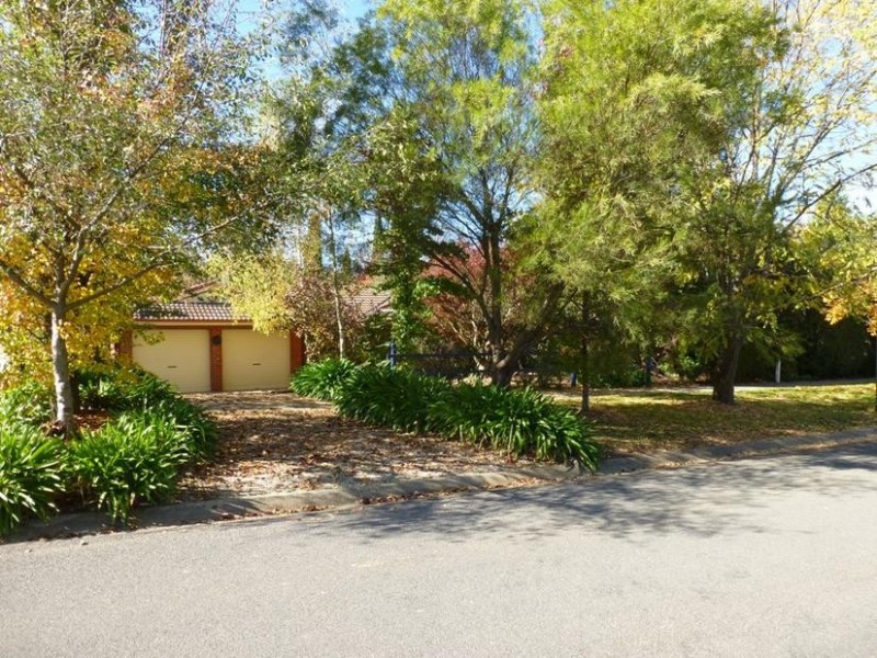 12 Mount Porepunkah Road, Bright VIC 3741