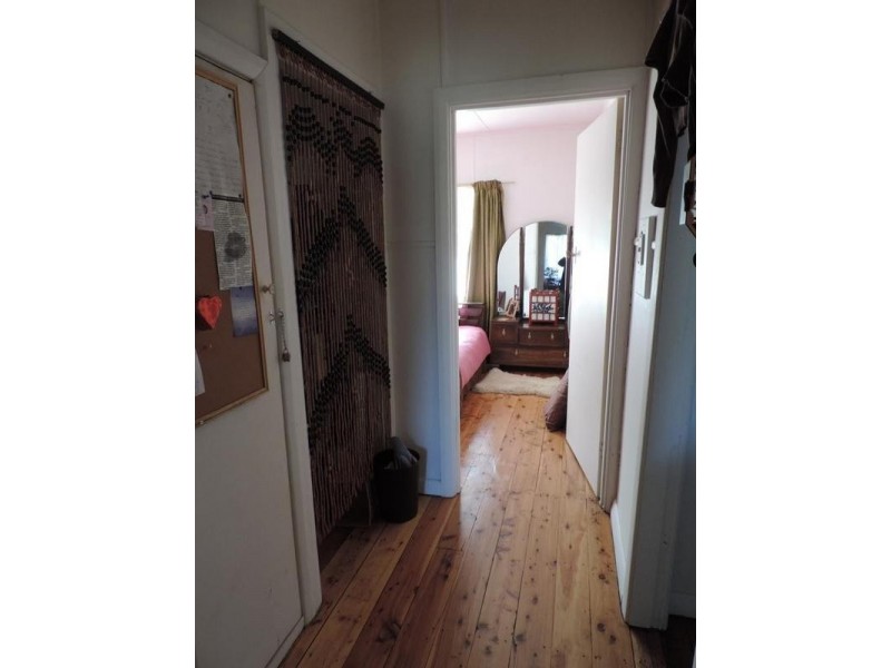 42 Centenary Ave, Wandiligong VIC 3744