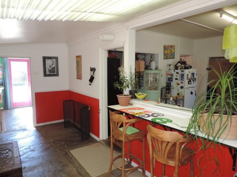 42 Centenary Avenue, Wandiligong VIC 3744