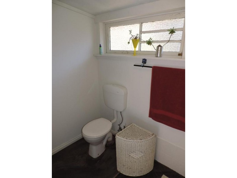 42 Centenary Avenue, Wandiligong VIC 3744