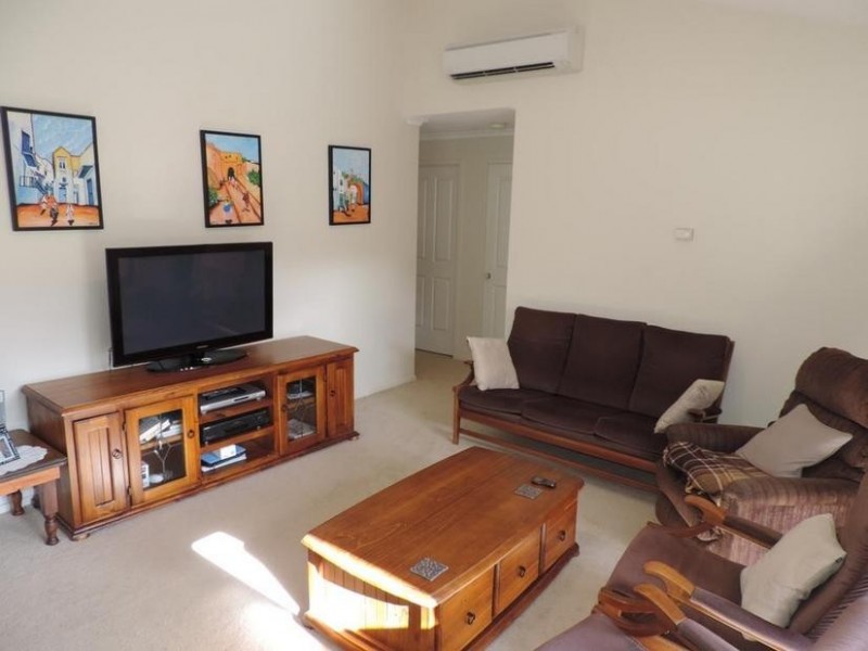 13 Mount Porepunkah Road, Bright VIC 3741