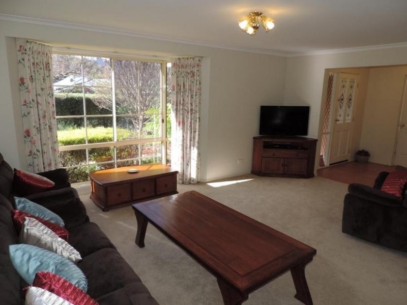 13 Mount Porepunkah Road, Bright VIC 3741