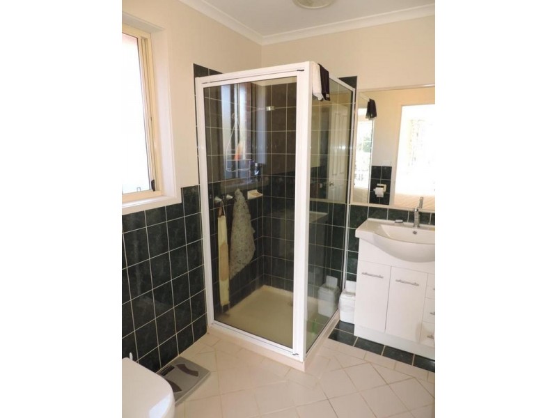 13 Mount Porepunkah Road, Bright VIC 3741