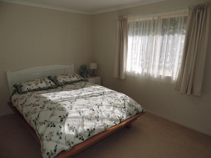 13 Mount Porepunkah Road, Bright VIC 3741