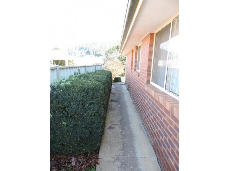 13 Mount Porepunkah Road, Bright VIC 3741