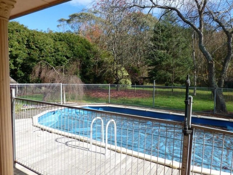 768 Morses Creek Rd, Wandiligong VIC 3744