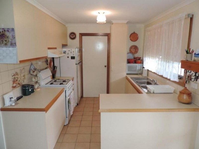 17 Lumley Drive, Bright VIC 3741