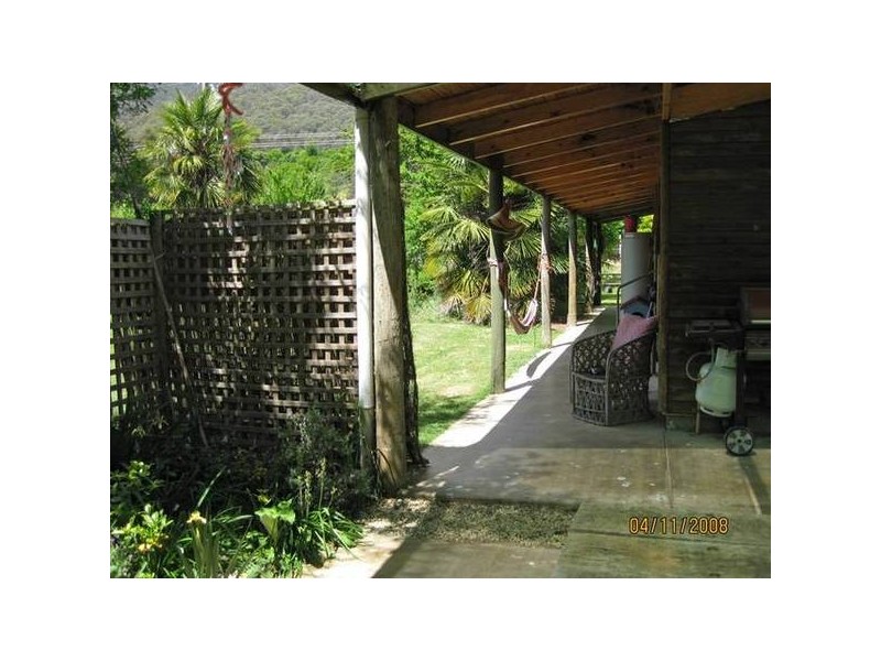 420 Morses Creek Rd, Wandiligong VIC 3744