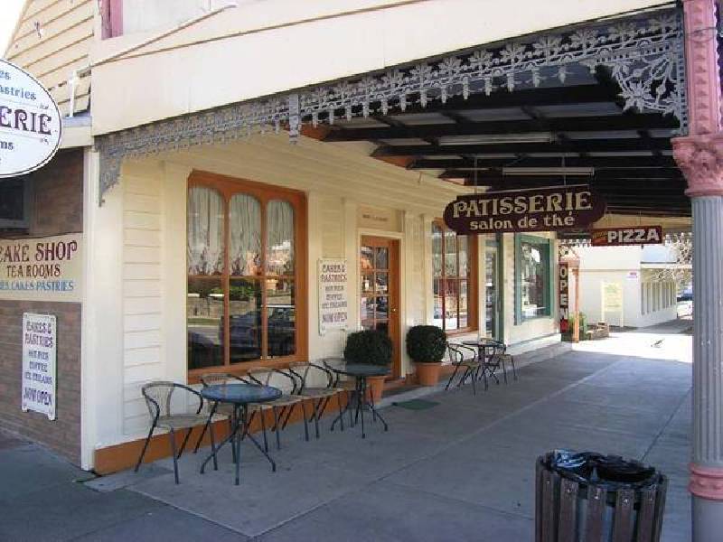 111 Gavan Street, Bright VIC 3741