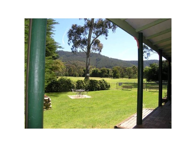 396 Back Porepunkah Rd, Bright VIC 3741