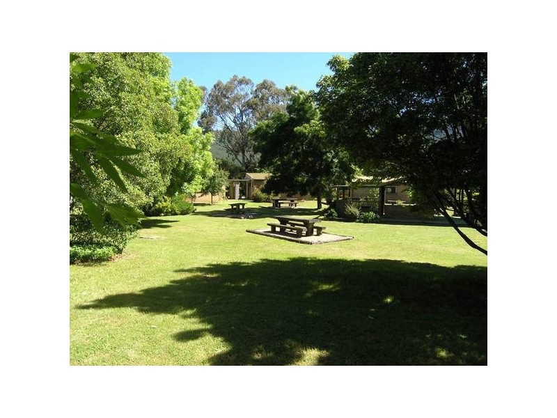 396 Back Porepunkah Rd, Bright VIC 3741