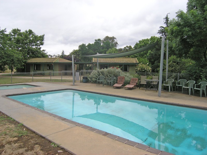 396 Back Porepunkah Rd, Bright VIC 3741