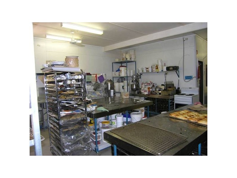 80 Gavan Street, Bright VIC 3741