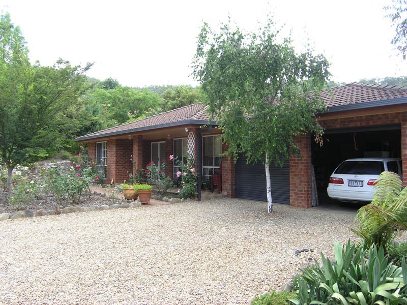 1 Iarias Lane, Bright VIC 3741