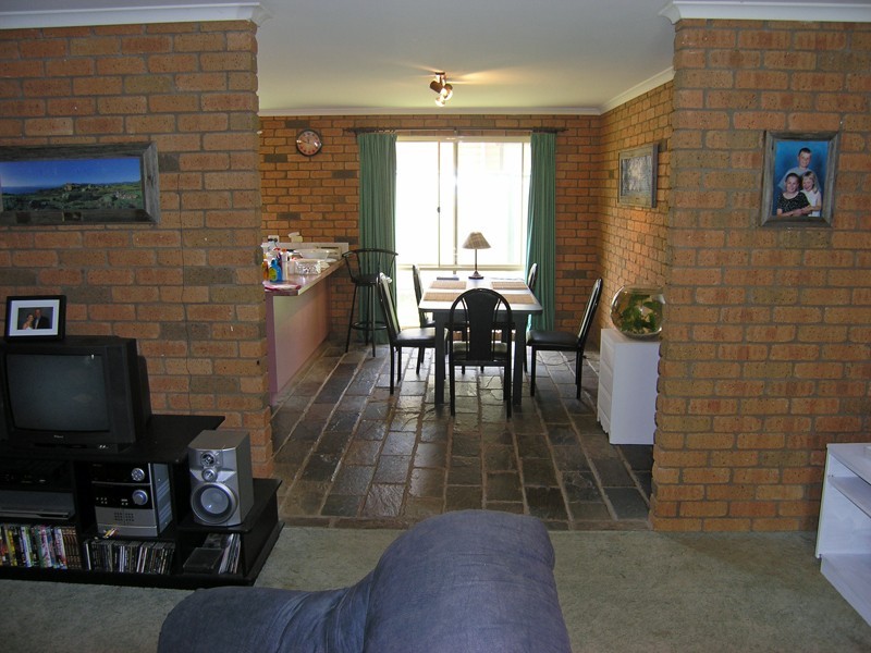 2 Lumley Drive, Bright VIC 3741